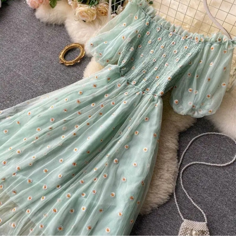 Tulle Daisy Midi Dress